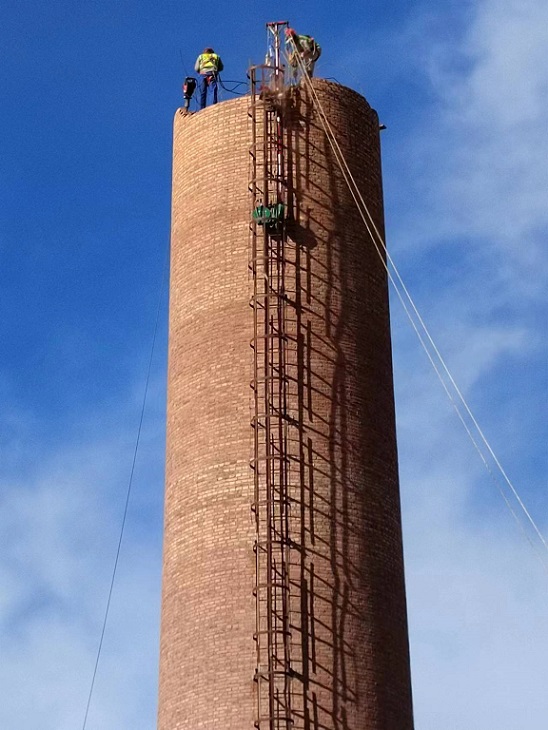 拉萨烟囱拆除公司:确保拆除的安全,高效和环保